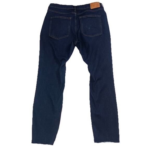 Everlane Jeans Women’s Size 31 Regular Blue Denim Mid Rise Slim Leg Raw Hem Pant - Picture 12 of 16